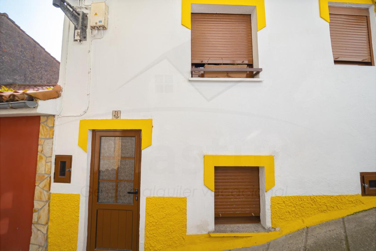 Pixueto Amarillo * Cudillero